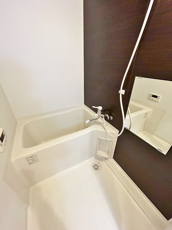 NEW SUN RIVER １５番館（ニューサンリバー１５番館） 風呂画像