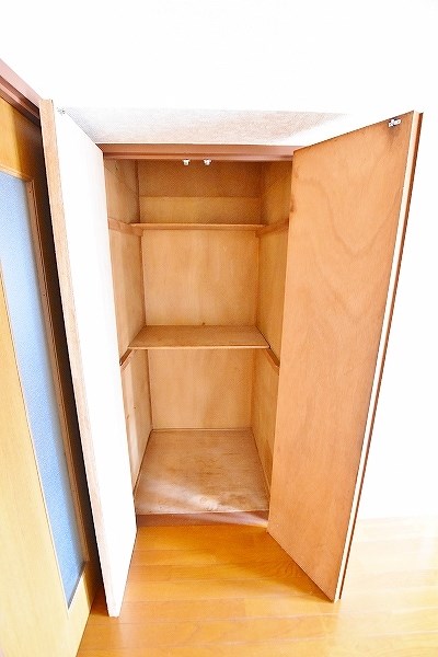 ベルガ足立 収納