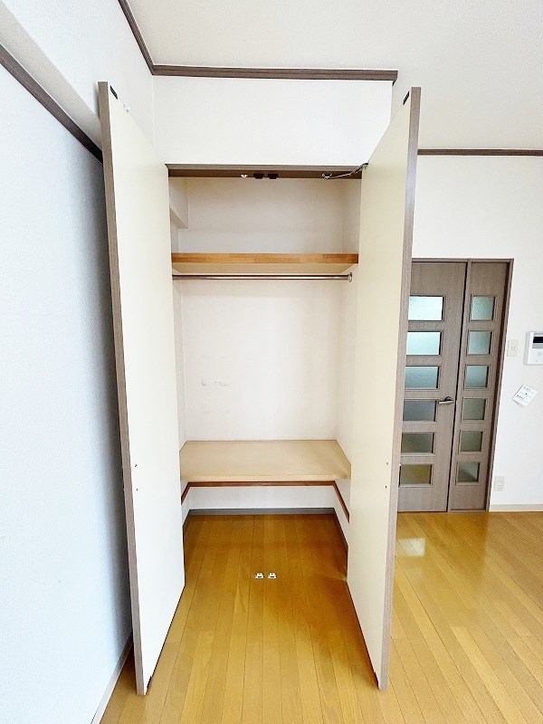 アヴィニール清水 その他4