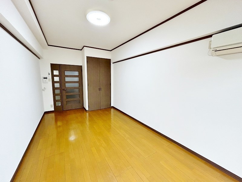 アヴィニール清水 ベッドルーム