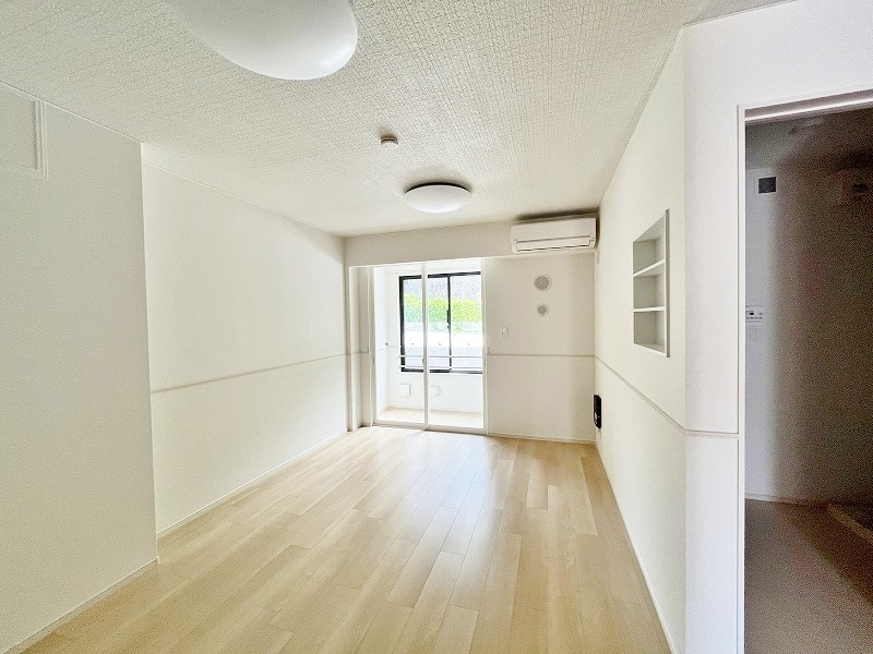 グローリア・ヒデ　B棟 リビング