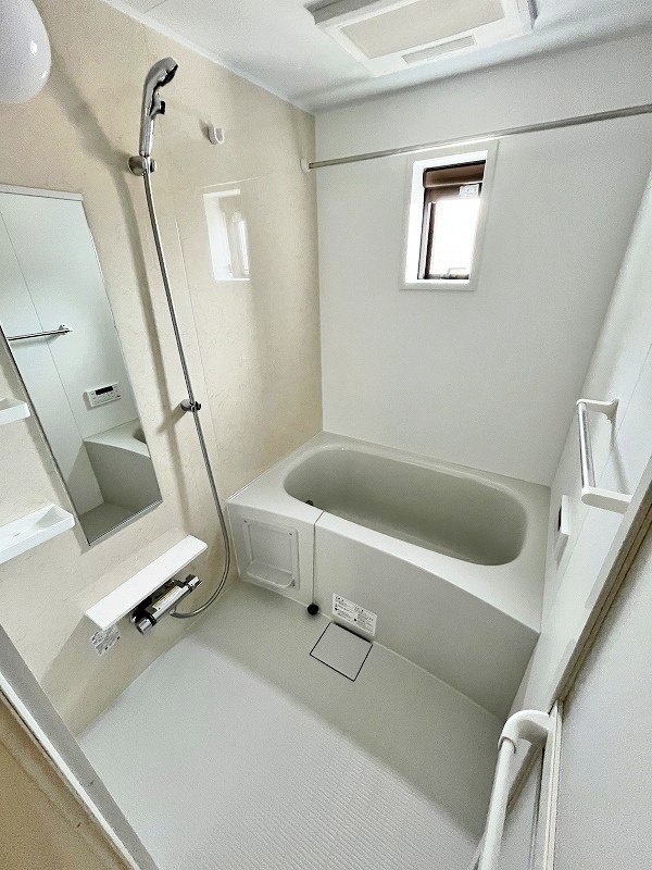 グローリア・ヒデ　B棟 風呂画像