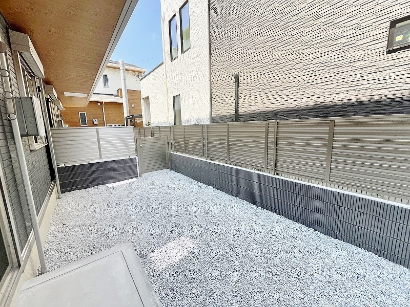 La　Maison　NAKAI（ラメゾン中井） ベランダ