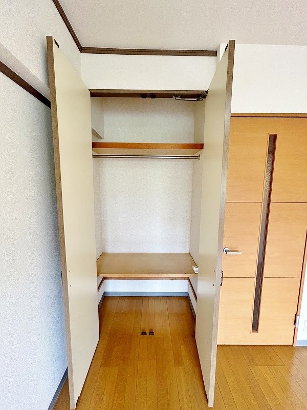 アヴィニール清水 その他4