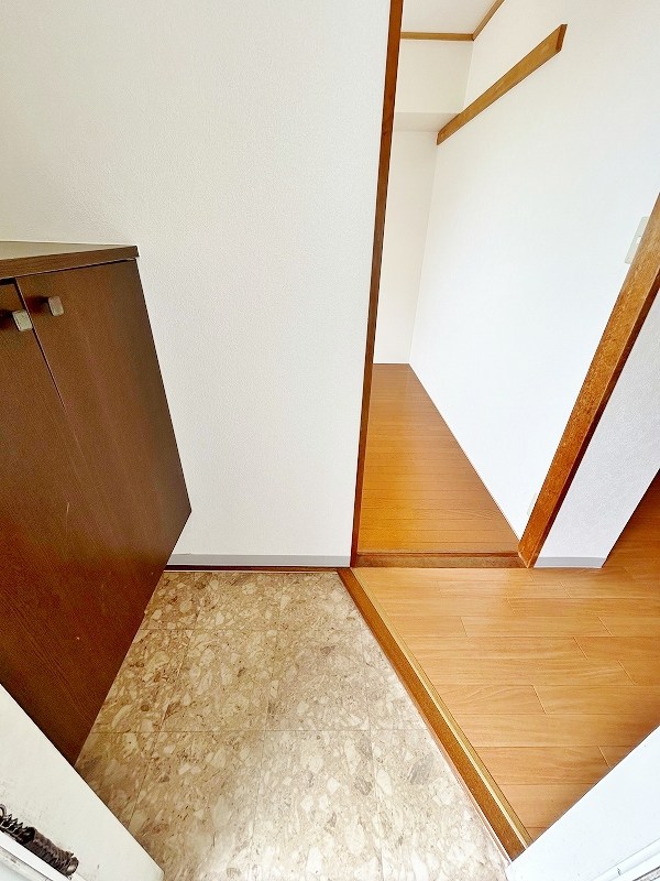 セジュール守恒　Ａ棟  玄関