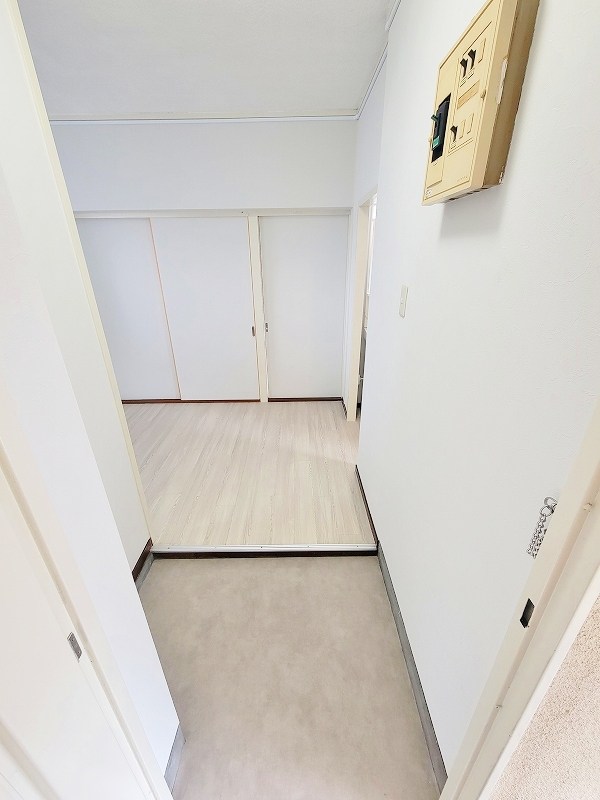 マキシム貴船   玄関