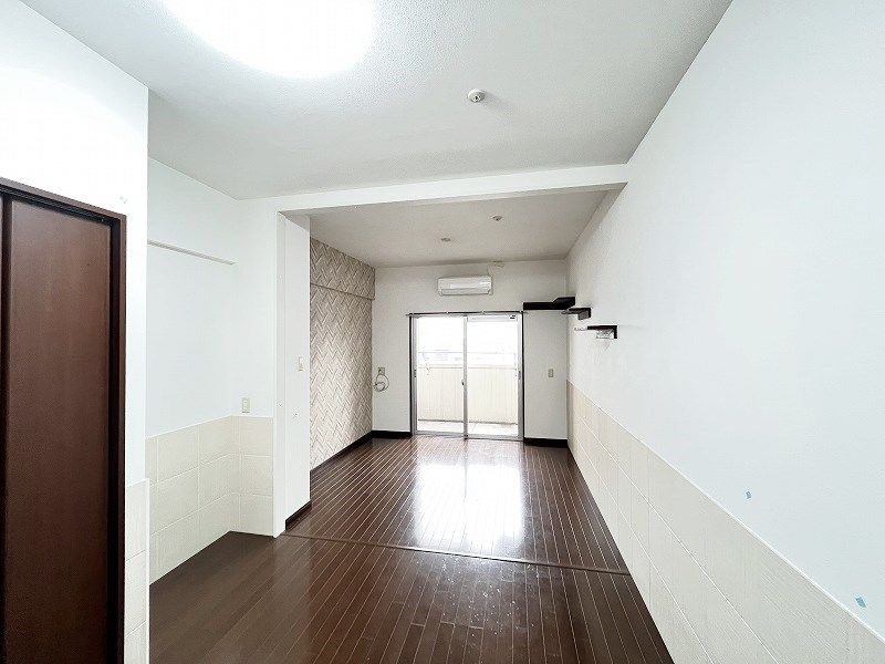 ラフィーネ到津学園通り リビング