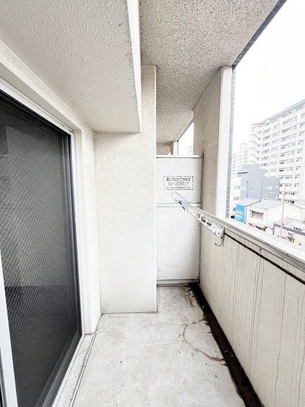 ラフィーネ到津学園通り ベランダ