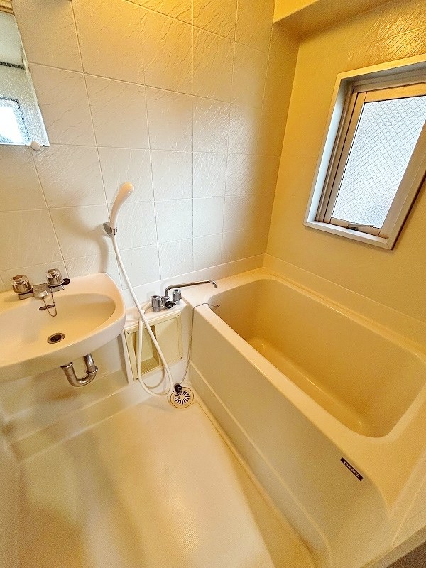 アルシュアベニール城野  風呂画像