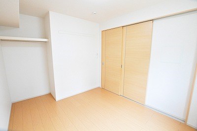 ルミナス  ベッドルーム