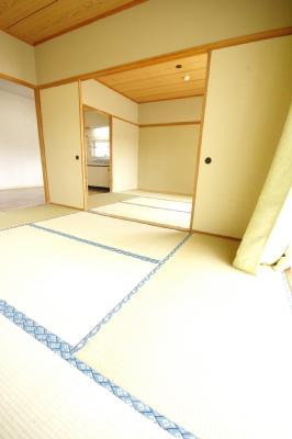 ロイヤルサルーン真鶴  ベッドルーム