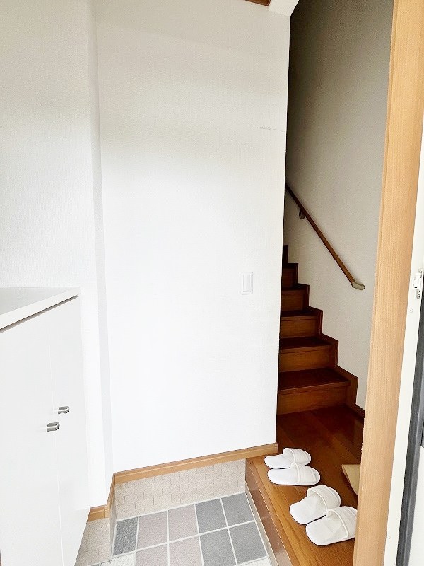 エスポワールＩＳＨＩＢＡＳＨＩ 玄関