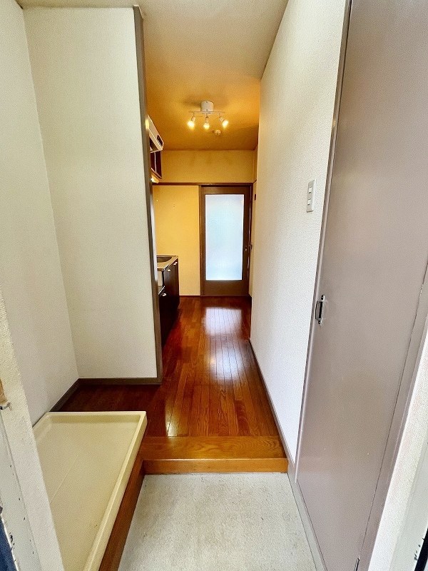 アヴィニール石田  その他10