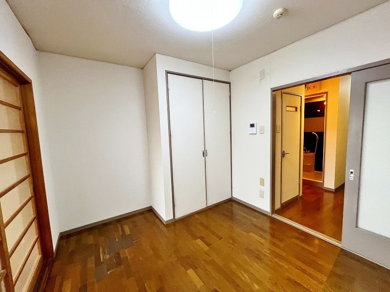 アヴィニール石田  その他21