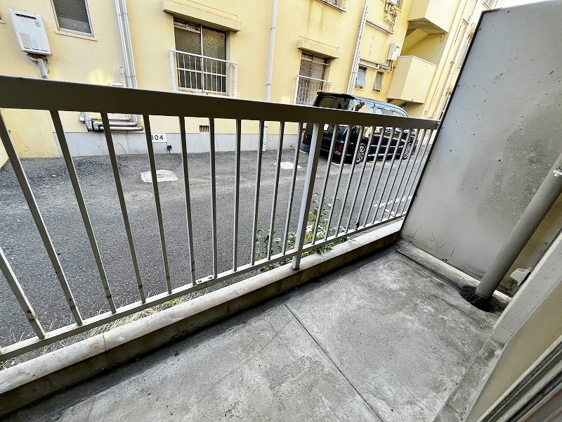 シャトー高峰 ベランダ