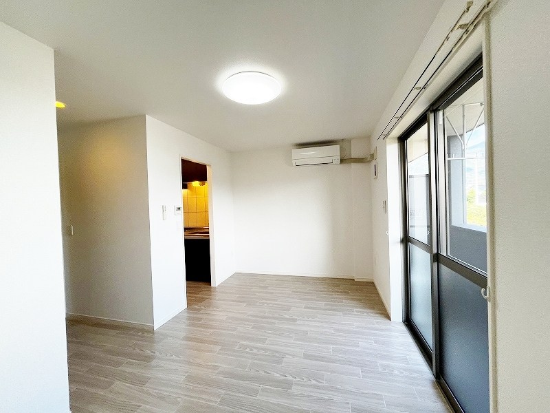 レマーレ  リビング