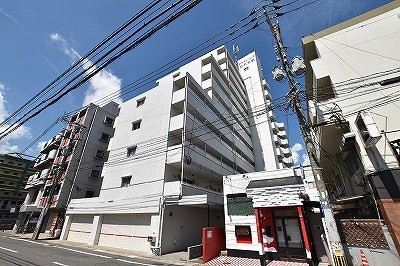 ホワイトパレス北九大前  306号室 外観