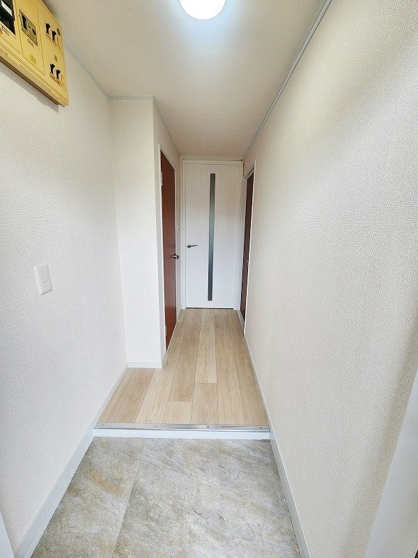 米谷木町第２ビル 玄関