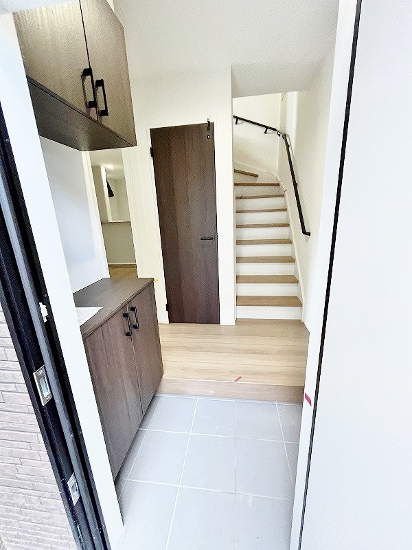 サンラプロ寺内  玄関