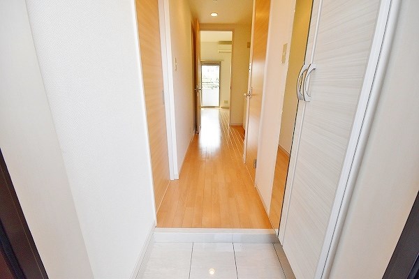 ハーヌルＮａｋａｉ 玄関