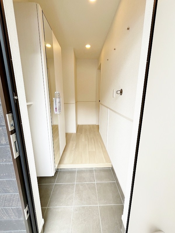 プランタンコートⅥ 玄関