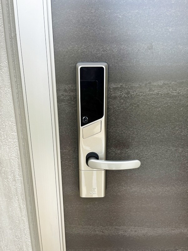 Ｅｘｃｅｌｌｅｎｔ街角六番館（エクセレント街角六番館） 玄関