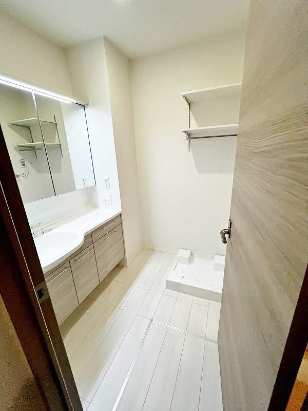 Ｅｘｃｅｌｌｅｎｔ街角六番館（エクセレント街角六番館） その他13