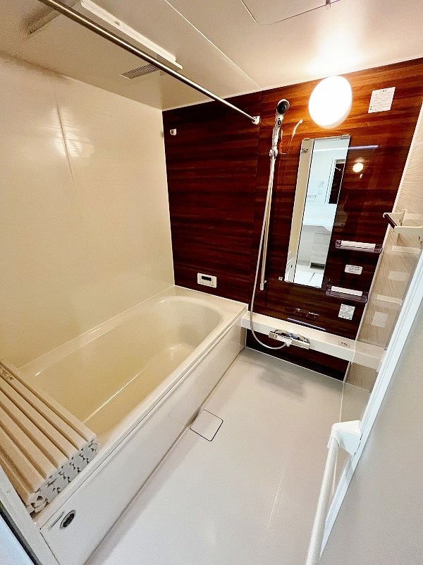 Ｅｘｃｅｌｌｅｎｔ街角六番館（エクセレント街角六番館） 風呂画像