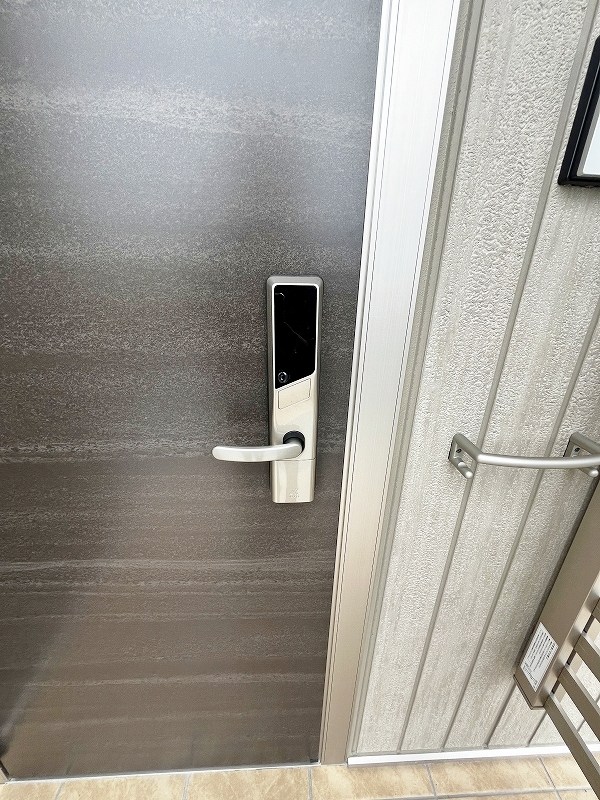 Ｅｘｃｅｌｌｅｎｔ街角六番館（エクセレント街角六番館） 玄関