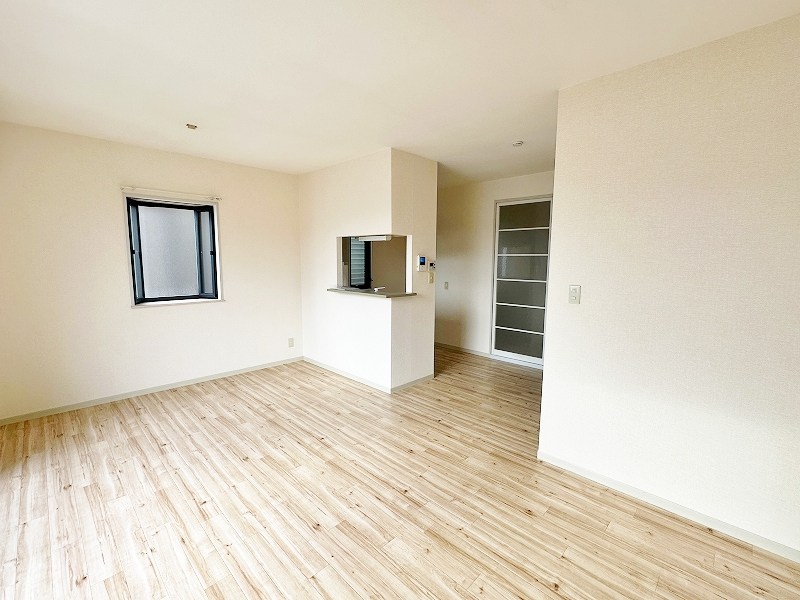 ソルジェンテ南方　Ｂ棟 リビング