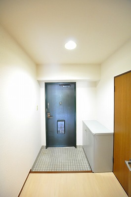 ウィルステージ霧ヶ丘 玄関