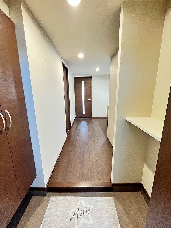 アベニール幸  玄関