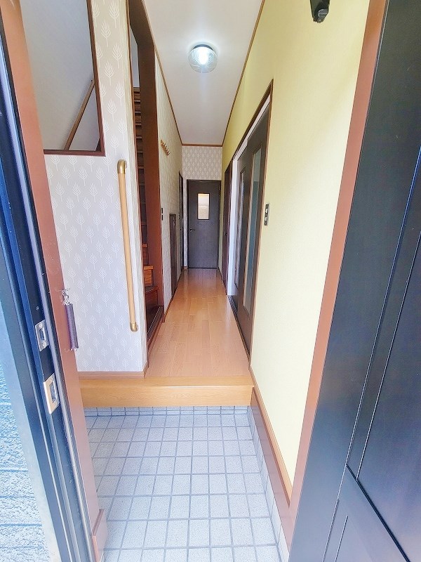 コーポおおば 玄関