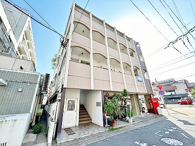 ヴィンテージ南小倉 202号室 外観