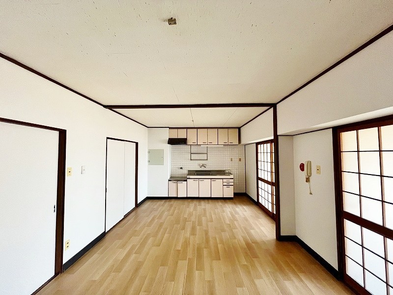 山内第二マンション  リビング