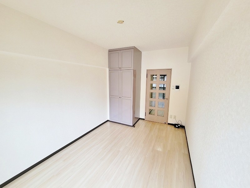 トーケン設計戸畑駅前Ⅰ リビング