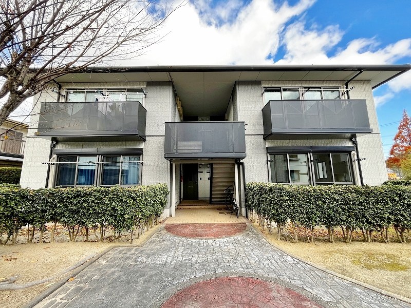 パークヴィレッジ　Ｃ棟  102号室 外観