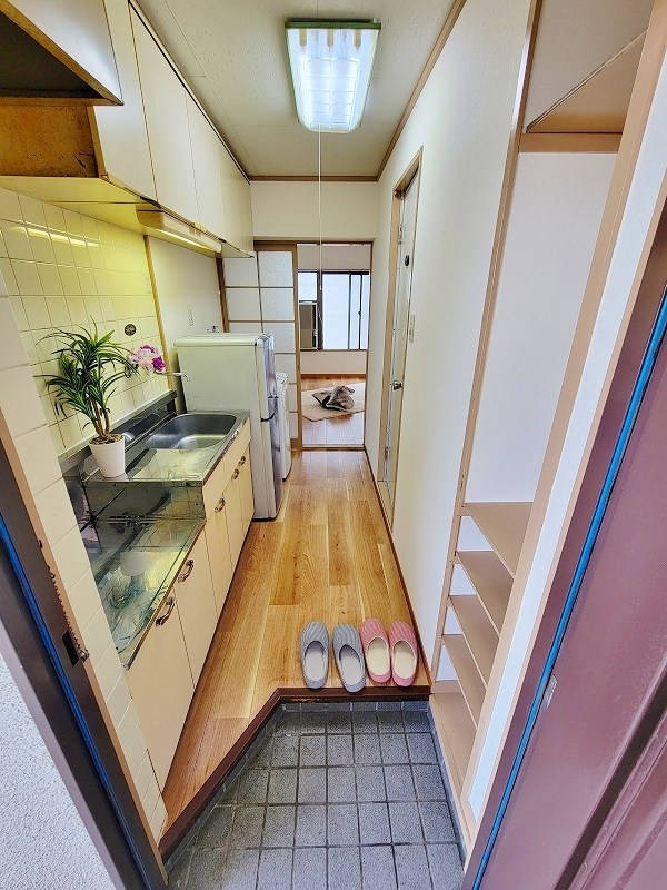 ホワイトプラザ中原1 玄関