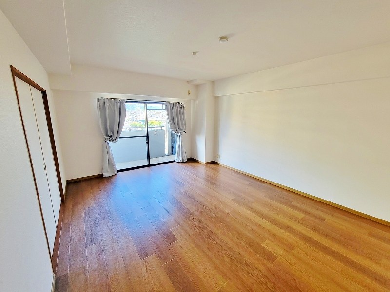 クレセール守恒  リビング