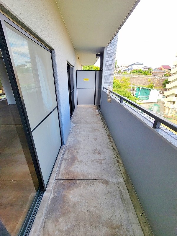 クレセール守恒 ベランダ