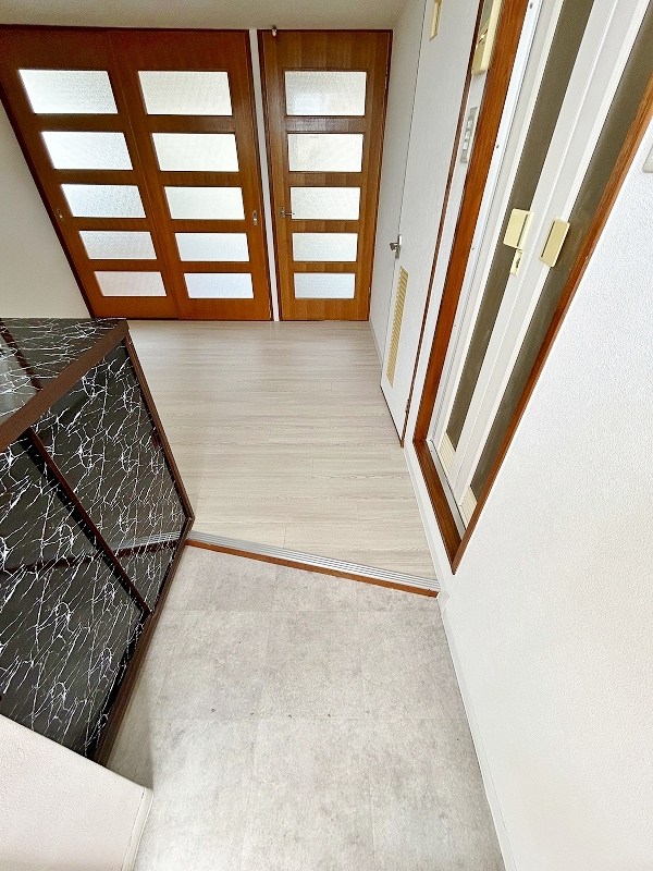 シャトレ別院Ⅲ 玄関