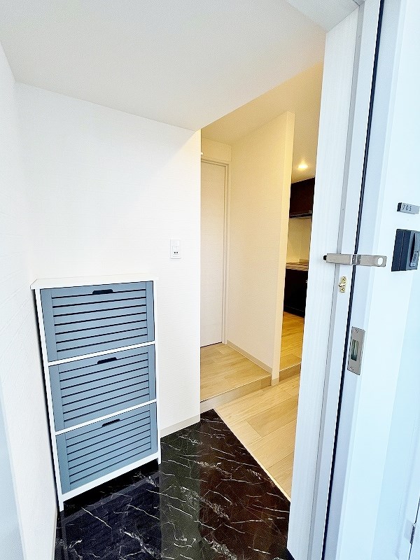 THE　MARKS　WAY（ザ　マークスウェイ） 玄関