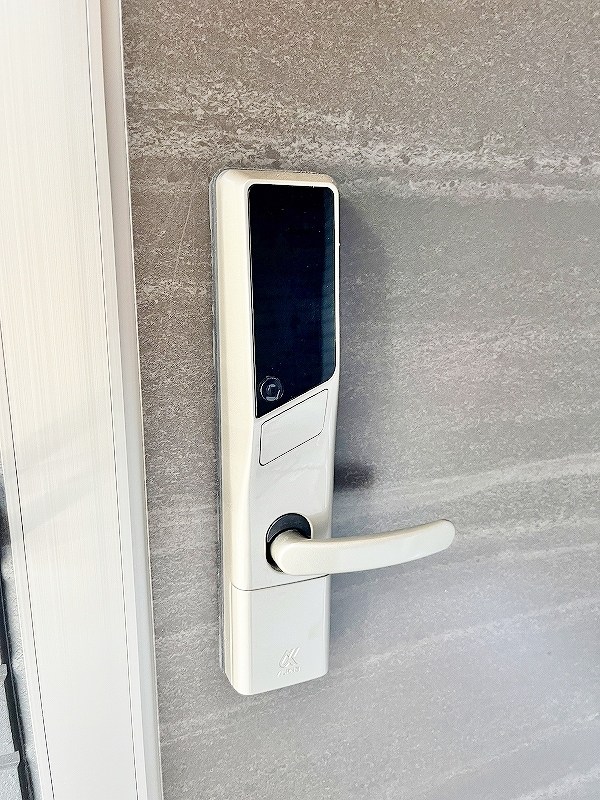 La　Maison　NAKAI（ラメゾン中井） 玄関