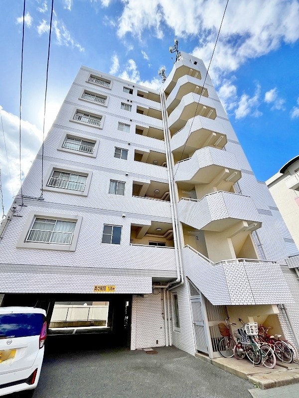 グリーンハイツ足立 402号室 外観