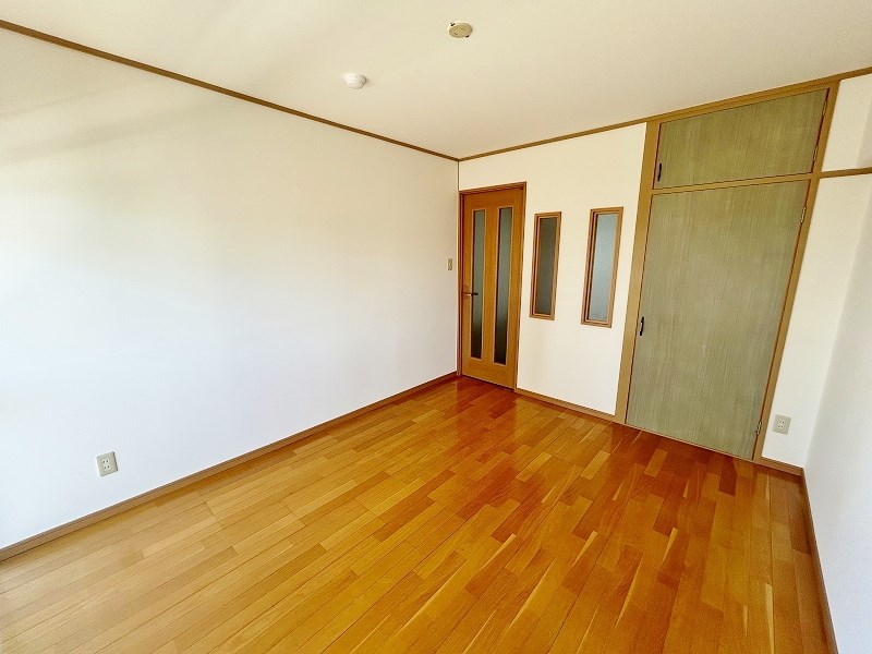 グリーンハイツ足立 ベッドルーム