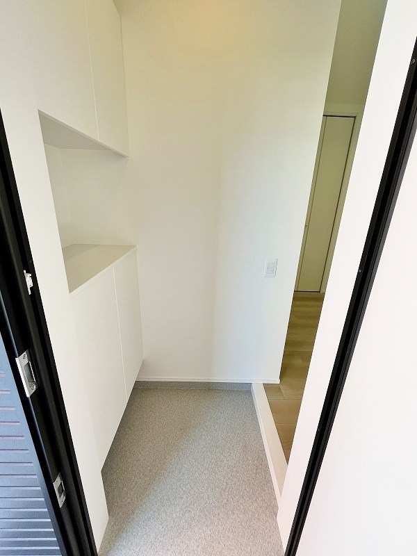 N-TERRACE黄金町（テラス黄金町） 玄関