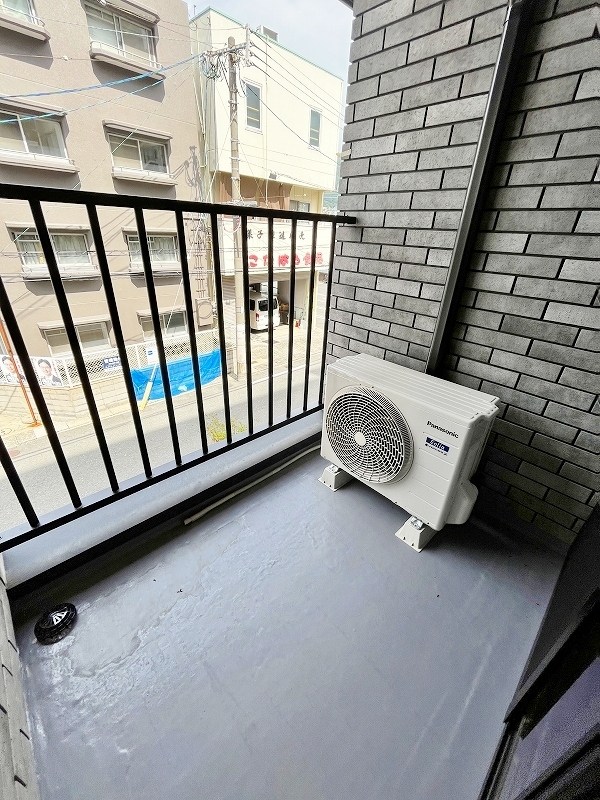 N-TERRACE黄金町（テラス黄金町） ベランダ