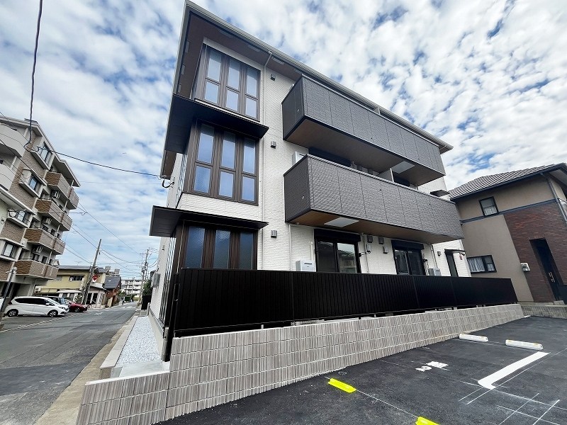 D-ROOM沢見 101号室 外観