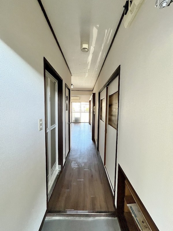 アリエスきふね 玄関