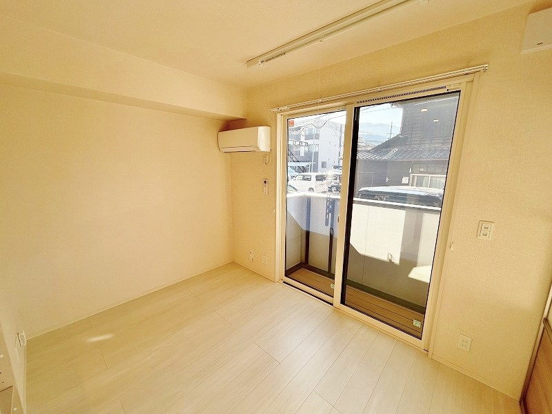 コスモ三萩野  リビング